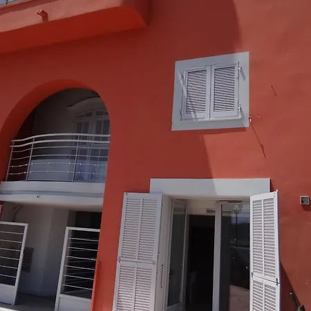 Appartement Les Pieds Dans La Place